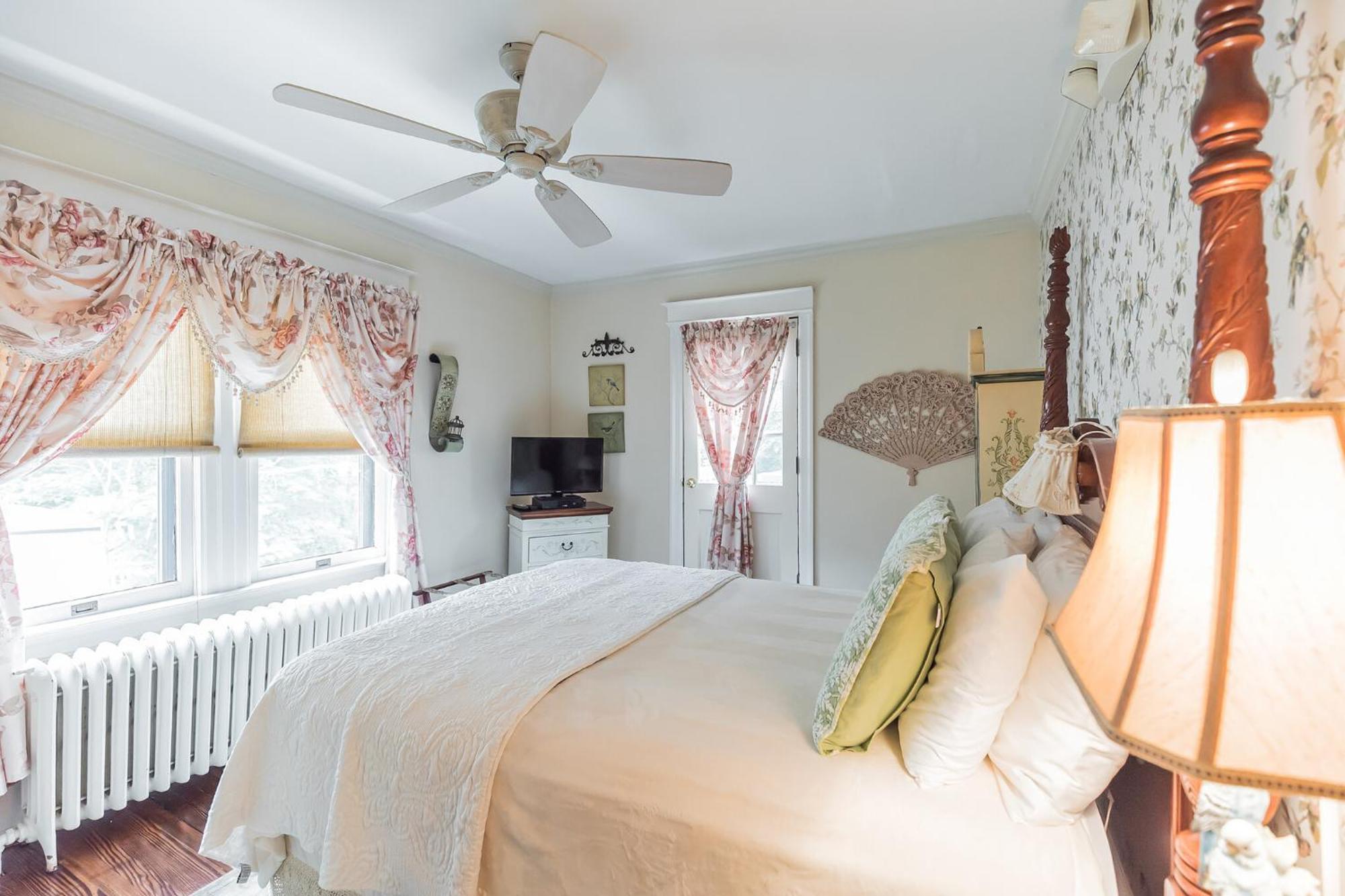 The Inn On Holly B&B Pitman Quarto foto